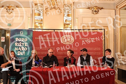 A press conference was held at the National Theater on the occasion of the guest performance of a drama and ballet play from the National Theater in Sarajevo.U Narodnom pozoristu odrzana je konferencija za novinare povodom gostovanja dramske i bale