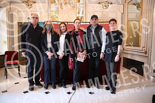 A press conference was held at the National Theater on the occasion of the guest performance of a drama and ballet play from the National Theater in Sarajevo.U Narodnom pozoristu odrzana je konferencija za novinare povodom gostovanja dramske i bale