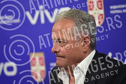 In the SC FSS, in Stara Pazova, a press conference was held between the representatives of the Football Association of Serbia and the company Vivo on the occasion of the promotion of the new sponsorship agreement.U SC FSS, u Staroj Pazovi odzana je
