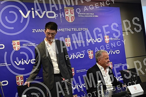 In the SC FSS, in Stara Pazova, a press conference was held between the representatives of the Football Association of Serbia and the company Vivo on the occasion of the promotion of the new sponsorship agreement.U SC FSS, u Staroj Pazovi odzana je