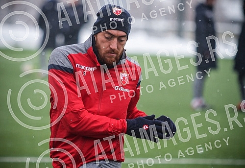 Red Star players began winter preparations for the continuation of the Championship.Fudbaleri Crvene zvezde poceli sa zimskim pripremama za nastavak Prvenstva.