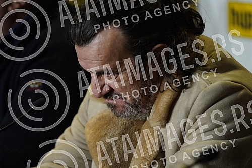 Aca Lukas and the author's team organized a press conference with irregularities at the Hype studio at the Belgrade Fair at the 