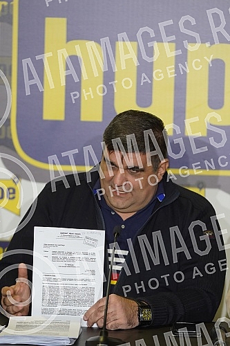 Aca Lukas and the author's team organized a press conference with irregularities at the Hype studio at the Belgrade Fair at the 