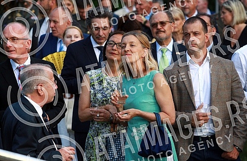 The British Embassy organized the celebration of the official birthday of Queen Elizabeth II, which is dedicated to the platinum jubilee this year.Britanska ambasada organizovala je proslavu zvanicnog rodjendana kraljice Elizabete II, koja je ove g