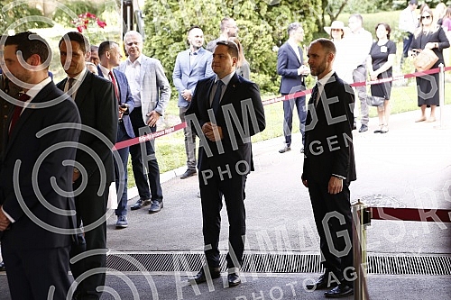 The British Embassy organized the celebration of the official birthday of Queen Elizabeth II, which is dedicated to the platinum jubilee this year.Britanska ambasada organizovala je proslavu zvanicnog rodjendana kraljice Elizabete II, koja je ove g