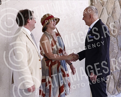 The British Embassy organized the celebration of the official birthday of Queen Elizabeth II, which is dedicated to the platinum jubilee this year.Britanska ambasada organizovala je proslavu zvanicnog rodjendana kraljice Elizabete II, koja je ove g