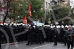 The police blocked the opponents of Europride in the central city streets, and some of them were detained.Policija je blokirala protivnike Europrajda u centralnim gradskim ulicama, a neki od njih su i privedeni.