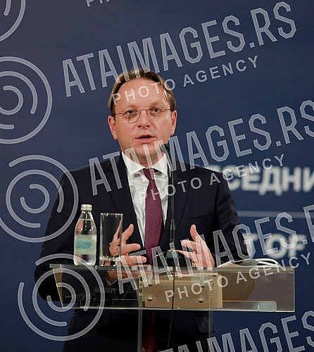 In the Presidency of Serbia, a meeting was held between President Aleksandar Vucic and the European Commissioner for Neighborhood and Enlargement Oliver Varhelyi. U Predsednistvu Srbije odrzan sastanak predsednika Aleksandra Vucica s evropskim kome