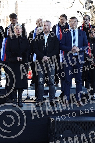 The World Day of Remembrance for the Victims of Traffic Accidents was marked today on the Republic Square in Belgrade with a special program, after which 492 white balloons were symbolically released into the sky in memory of the same number of peopl