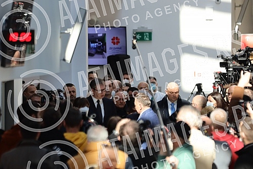 The President of the Republic of Serbia, Aleksandar Vucic, attended the opening ceremony of the newly built building of the Institute for Cardiovascular Diseases in Dedinje.Predsednik Republike Srbije Aleksandar Vucic prisustvovao je ceremoniji otv