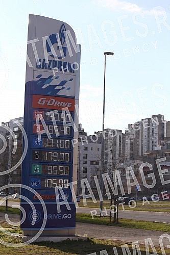 In Serbia, a liter of Euro diesel will cost a maximum of 187.74 dinars in the next seven days, while the highest price of BMB 95 premium is 176.31 dinars and these prices will be valid for the next seven days, until the Ministry of Trade announces n