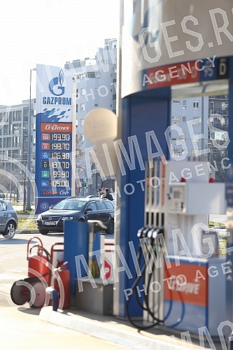 In Serbia, a liter of Euro diesel will cost a maximum of 187.74 dinars in the next seven days, while the highest price of BMB 95 premium is 176.31 dinars and these prices will be valid for the next seven days, until the Ministry of Trade announces n