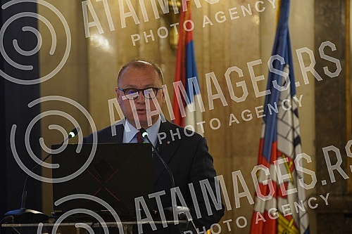 A press conference of the Deputy Mayor of Belgrade, Goran Vesic, was held in the Ceremonial Hall of the Old Palace, where he presented the results of the work of the city government.U Svecanoj sali Starog dvora odrzana je konferencija za novinare z
