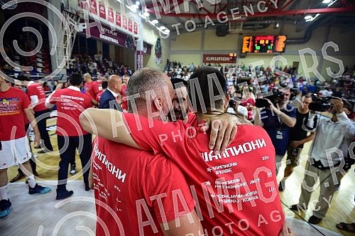 The second match of the finals of the Serbian Super League between KK FMP Meridian and KK Crvena zvezda mts was played in FMP Arena in Zeleznik.Drugi mec finala Superlige Srbije izmedju KK FMP Meridian i KK Crvena zvezda mts odigrana je u FMP Areni