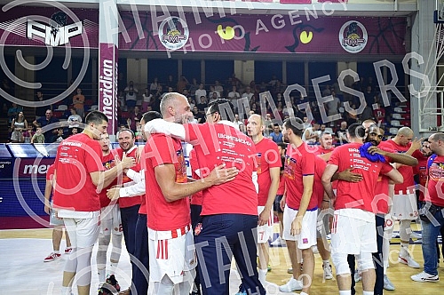 The second match of the finals of the Serbian Super League between KK FMP Meridian and KK Crvena zvezda mts was played in FMP Arena in Zeleznik.Drugi mec finala Superlige Srbije izmedju KK FMP Meridian i KK Crvena zvezda mts odigrana je u FMP Areni