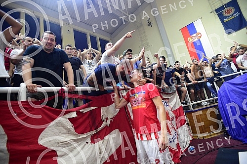 The second match of the finals of the Serbian Super League between KK FMP Meridian and KK Crvena zvezda mts was played in FMP Arena in Zeleznik.Drugi mec finala Superlige Srbije izmedju KK FMP Meridian i KK Crvena zvezda mts odigrana je u FMP Areni