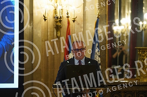 A press conference of the Deputy Mayor of Belgrade, Goran Vesic, was held in the Ceremonial Hall of the Old Palace, where he presented the results of the work of the city government.U Svecanoj sali Starog dvora odrzana je konferencija za novinare z