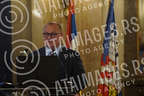 A press conference of the Deputy Mayor of Belgrade, Goran Vesic, was held in the Ceremonial Hall of the Old Palace, where he presented the results of the work of the city government.U Svecanoj sali Starog dvora odrzana je konferencija za novinare z