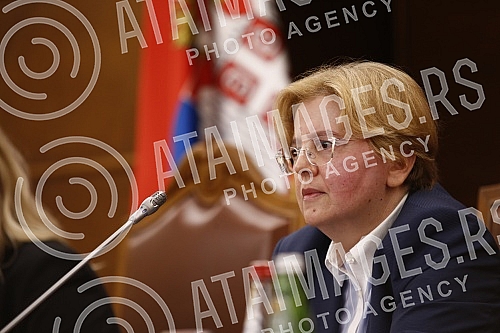 The Ministry of Justice presented the first working texts of laws in the field of justice in the National Assembly.Ministarstvo pravde predstavilo je prve radne tekstove zakona u oblasti pravosudja u Narodnoj skupstini.