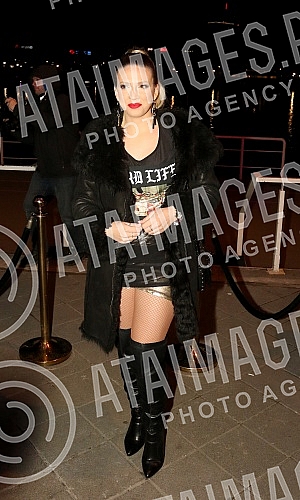 Performance of Milica Todorovic held in night club Gotik.Nastup Milice Todorovic nocnom klubu Gotik. 