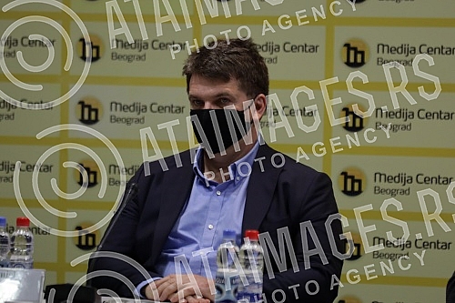 The National Organization of Romanians in Serbia held a press conference at the Media Center on the day when Romania celebrates its national holiday - the Day of Unification of Transylvania and the Romanian Principality, all over numerous insults on 