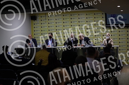 The National Organization of Romanians in Serbia held a press conference at the Media Center on the day when Romania celebrates its national holiday - the Day of Unification of Transylvania and the Romanian Principality, all over numerous insults on 