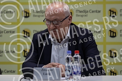 The National Organization of Romanians in Serbia held a press conference at the Media Center on the day when Romania celebrates its national holiday - the Day of Unification of Transylvania and the Romanian Principality, all over numerous insults on 