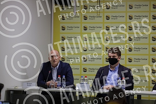 The National Organization of Romanians in Serbia held a press conference at the Media Center on the day when Romania celebrates its national holiday - the Day of Unification of Transylvania and the Romanian Principality, all over numerous insults on 