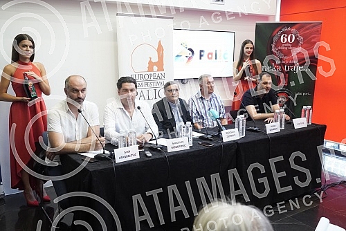 The first press conference on the occasion of the 29th edition of the Palic European Film Festival was held in the mts Hall.Prva konferencija za medije povodom 29. izdanja Festivala evropskog filma Palic odrzana je u mts Dvorani