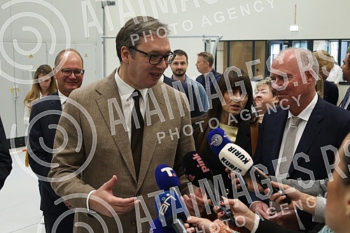 The President of the Republic of Serbia, Aleksandar Vucic, attendedthe opening ceremony of the new MTU Maintenance Serbia facility, where aircraft engine parts will be repaired.Predsednik Republike Srbije Aleksandar Vucic prisustvovao jeceremonij