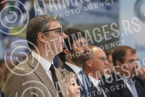 The President of the Republic of Serbia, Aleksandar Vucic, attendedthe opening ceremony of the new MTU Maintenance Serbia facility, where aircraft engine parts will be repaired.Predsednik Republike Srbije Aleksandar Vucic prisustvovao jeceremonij