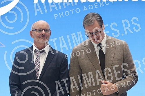 The President of the Republic of Serbia, Aleksandar Vucic, attendedthe opening ceremony of the new MTU Maintenance Serbia facility, where aircraft engine parts will be repaired.Predsednik Republike Srbije Aleksandar Vucic prisustvovao jeceremonij