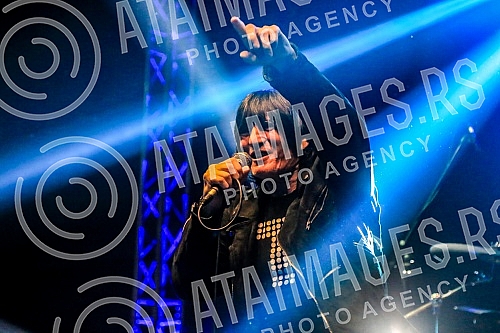 The popular Balkan-punk-folk band Brkovi, after four years, held its first independent concert in Belgrade, in the Hangar of the Port of Belgrade, and the special guests at the concert are Travolta from Borce Grede and the Bulgarian orchestra Kamchia