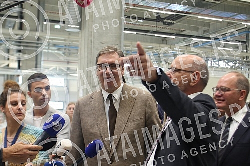 The President of the Republic of Serbia, Aleksandar Vucic, attendedthe opening ceremony of the new MTU Maintenance Serbia facility, where aircraft engine parts will be repaired.Predsednik Republike Srbije Aleksandar Vucic prisustvovao jeceremonij