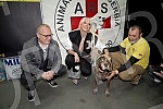 Singer Jelena Karleusa and Deputy Mayor Goran Vesic visited the association Animal Rescue Serbia.Pevacica Jelena Karleusa i zamenik gradonacelnika Goran Vesic obisli su udruzenje Animal Rescue Serbia.