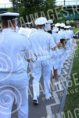 The Belgrade Tourist Organization organized the 17th Belgrade Boat Festival.Turisticka organizacija Beograda organizovala je 17. Beogradski festival brodova.