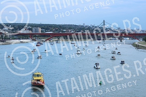 The Belgrade Tourist Organization organized the 17th Belgrade Boat Festival.Turisticka organizacija Beograda organizovala je 17. Beogradski festival brodova.