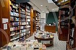 Press conference on the occasion of the opening of the renovated bookstore 