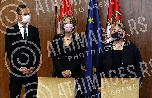 Memoranda and protocols signed between Serbian ministries and Hungarian officials and companies.Potpisani memorandumi i protokoli izmedju srpskih ministarstva i madjarskih zvanicnika i kompanija.