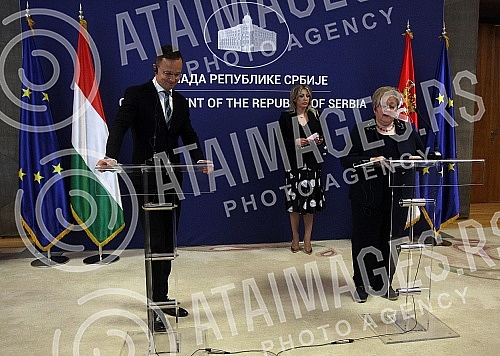 Memoranda and protocols signed between Serbian ministries and Hungarian officials and companies.Potpisani memorandumi i protokoli izmedju srpskih ministarstva i madjarskih zvanicnika i kompanija.